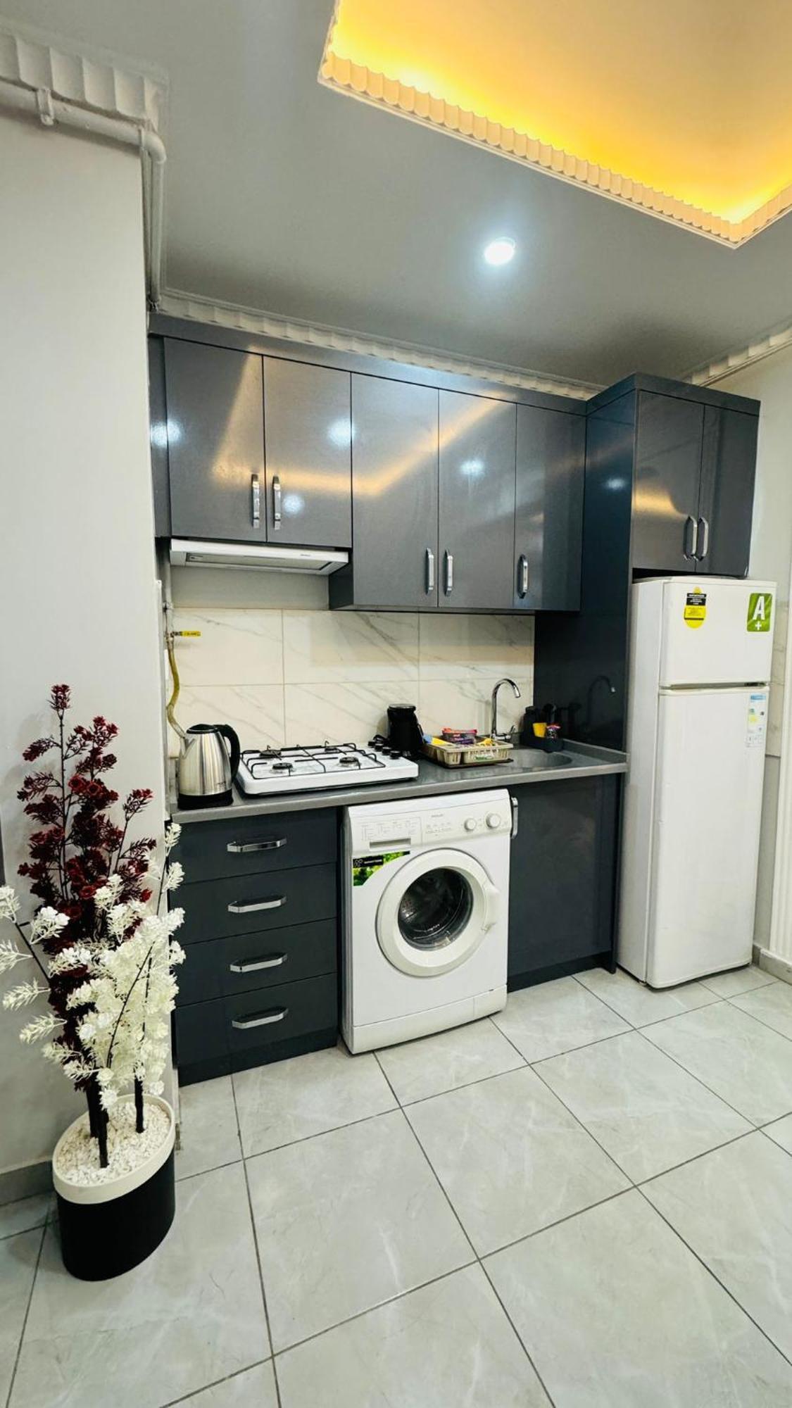 Guendogdu Suites Istanbul Exteriör bild